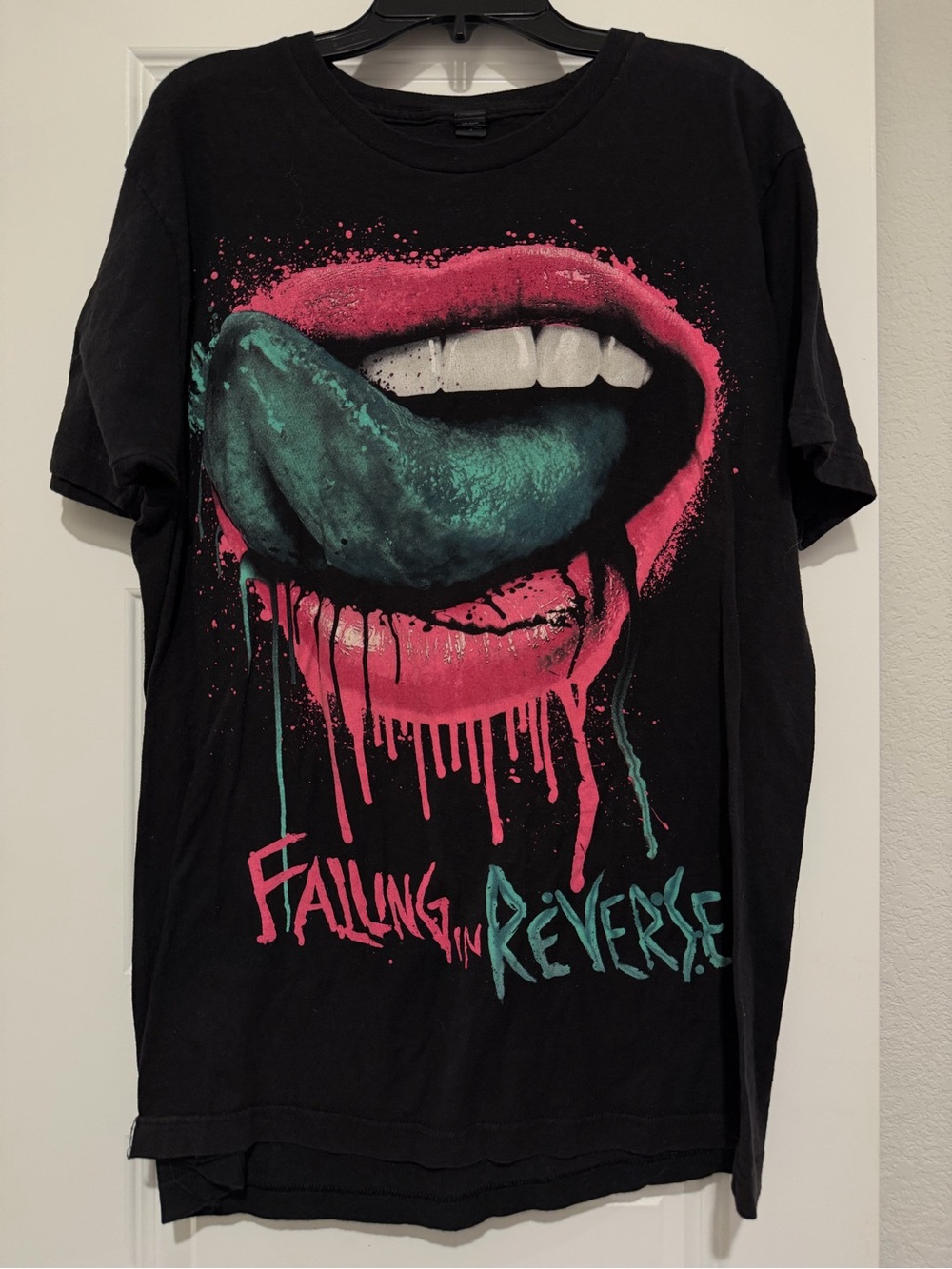 Unisex Black Graphic Tee with Pink & Teal Lip Art - Falling In Reverse Style